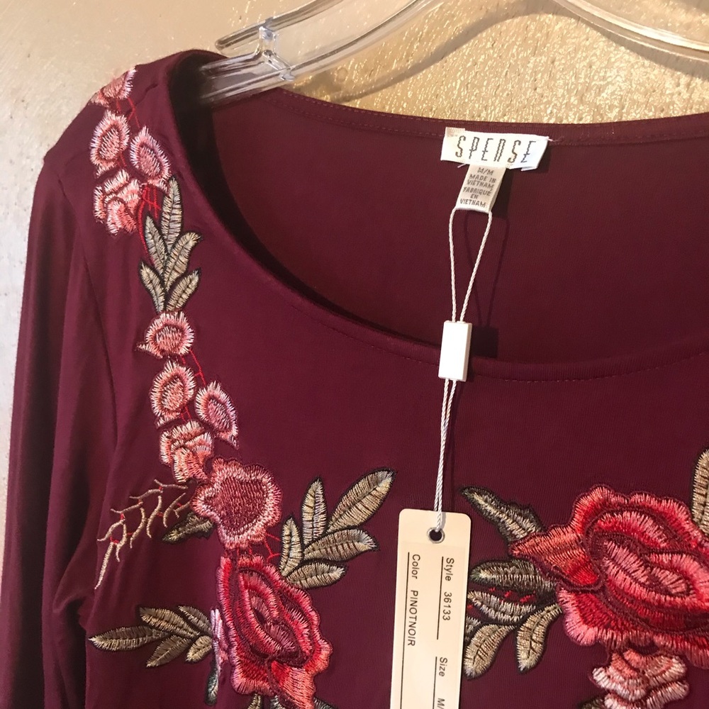 Spense burgundy dress w/flower - Picture 4 of 5